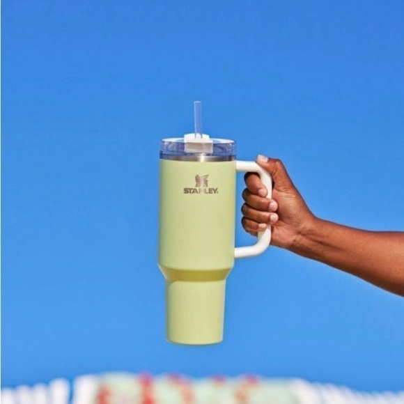 STANLEY 40oz Stainless Steel H2.0 Flowstate Quencher Tumbler -Citron - Picture 5 of 7